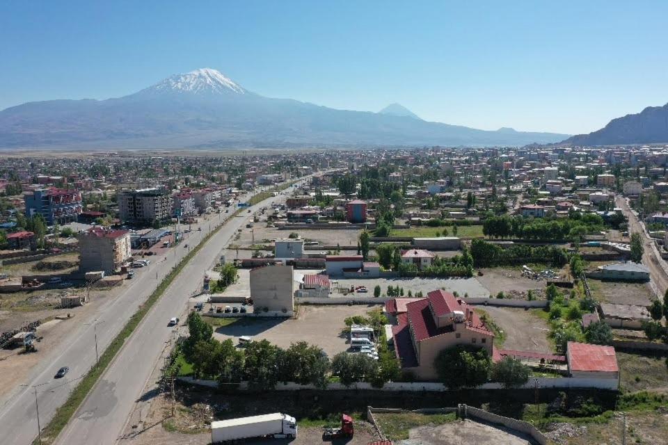 Butik Ertur Hotel Dogubayazit Экстерьер фото