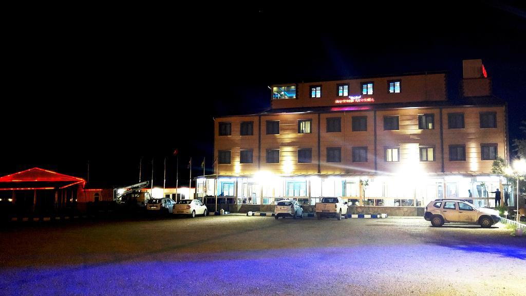Butik Ertur Hotel Dogubayazit Экстерьер фото