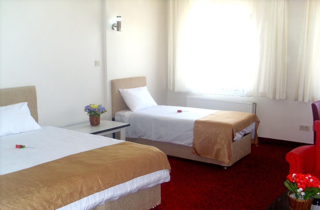 Butik Ertur Hotel Dogubayazit Номер фото