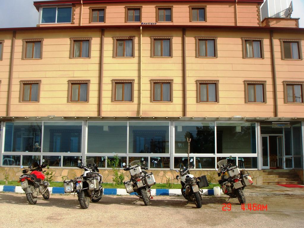 Butik Ertur Hotel Dogubayazit Экстерьер фото